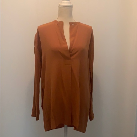 Fabulous VINCE rust silk long sleeve top - Picture 1 of 7